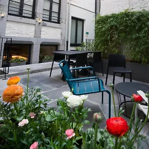 https://hotel-neuvice.brusselshotelsbook.com